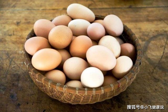 3 cách ăn trứng nguy hiểm có thể gây trướng bụng, khó tiêu, thậm chí nhiễm trùng đường tiêu hóa mà nhiều người vẫn làm - Ảnh 3.