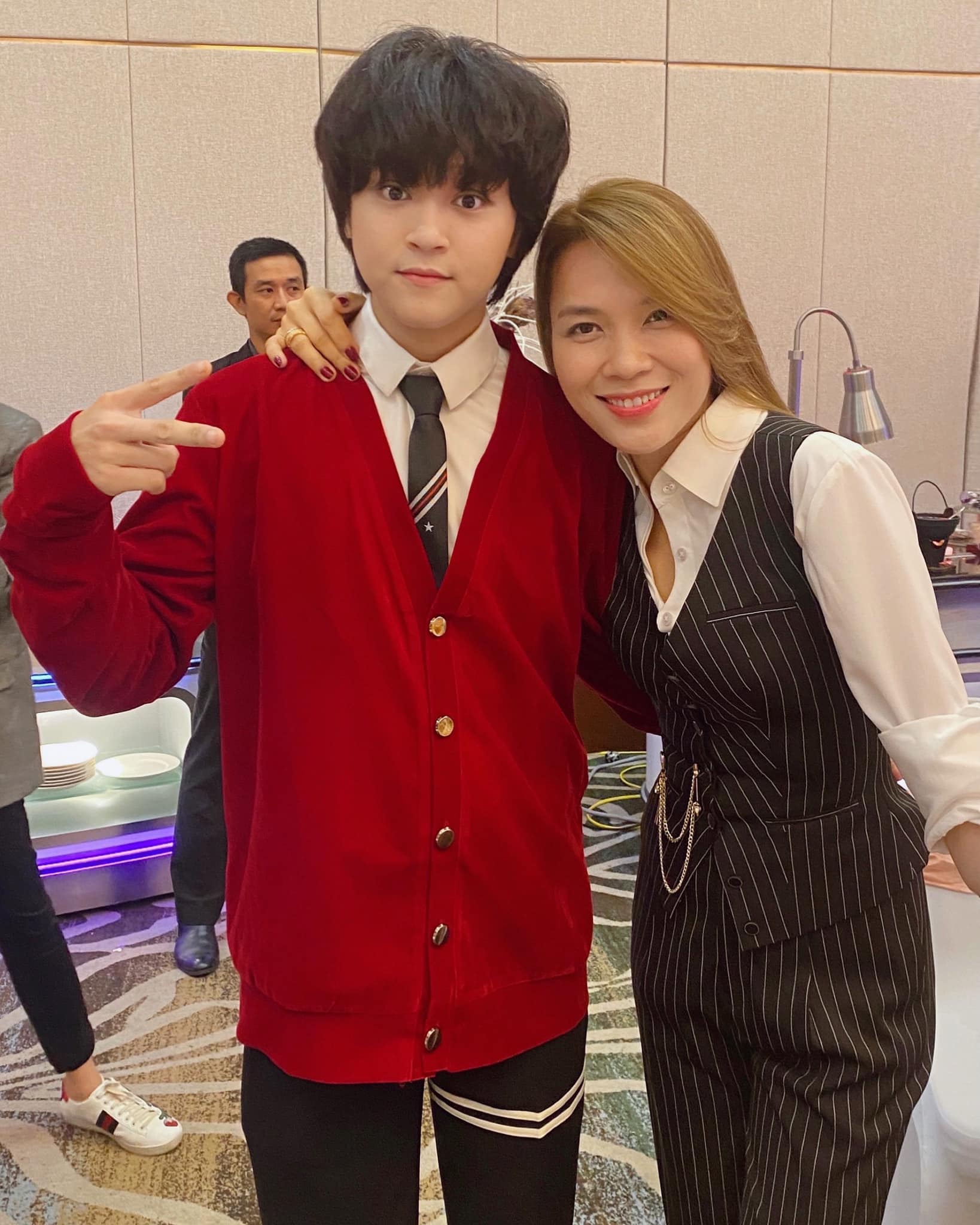 Cuộc sống đối lập của 2 Qu&aacute;n qu&acirc;n Vietnam Idol Kids: Hồ Văn Cường kh&oacute; khăn thiếu thốn, Thi&ecirc;n Kh&ocirc;i tự chủ t&agrave;i ch&iacute;nh ở tuổi 16 - Ảnh 12.