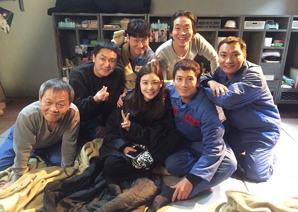 Mợ út tài phiệt của Mine Lee Bo Young: Hoa hậu bị gán mác tiểu tam, cự tuyệt tài tử Ji Sung rồi lại cùng chàng có kết đẹp như cổ tích - Ảnh 15. Mợ út tài phiệt của Mine Lee Bo Young: Hoa hậu bị gán mác tiểu tam, cự tuyệt tài tử Ji Sung rồi lại cùng chàng có kết đẹp như cổ tích - Ảnh 15.