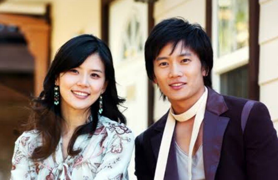 Mợ út tài phiệt của Mine Lee Bo Young: Hoa hậu bị gán mác tiểu tam, cự tuyệt tài tử Ji Sung rồi lại cùng chàng có kết đẹp như cổ tích - Ảnh 9. Mợ út tài phiệt của Mine Lee Bo Young: Hoa hậu bị gán mác tiểu tam, cự tuyệt tài tử Ji Sung rồi lại cùng chàng có kết đẹp như cổ tích - Ảnh 9.