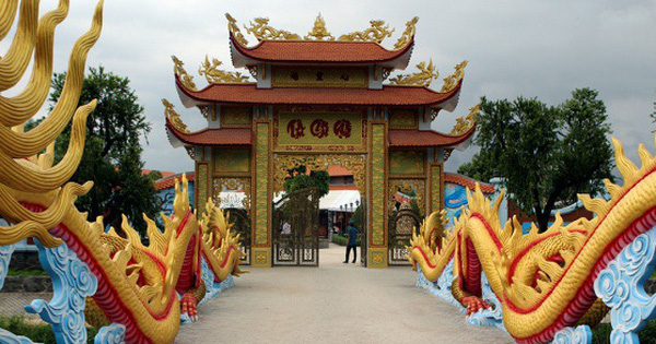 Lộ khoảnh khắc NS Ho&agrave;i Linh &acirc;m thầm l&agrave;m vườn, xuất hiện với vẻ ngo&agrave;i tiều tuỵ giữa l&ugrave;m x&ugrave;m giải ng&acirc;n 13,7 tỷ đồng - Ảnh 7.