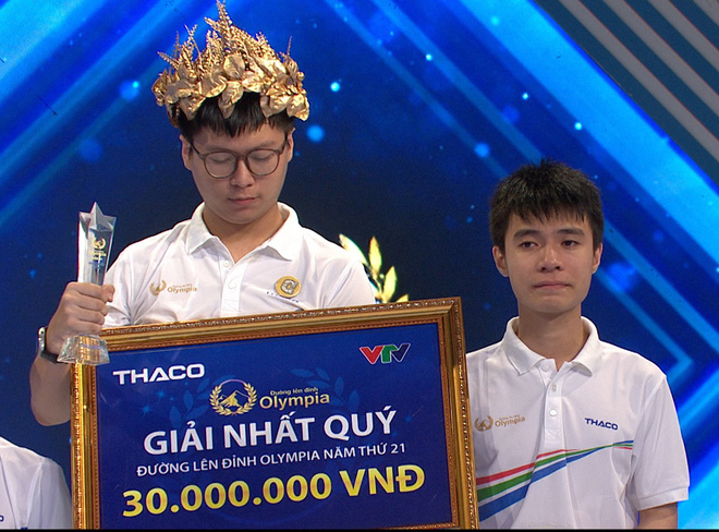 Có tới 2 nam sinh trường chuyên lọt chung kết năm Olympia, Hà Nội có giải được cơn khát chức vô địch sau 11 năm chờ đợi? - Ảnh 4.