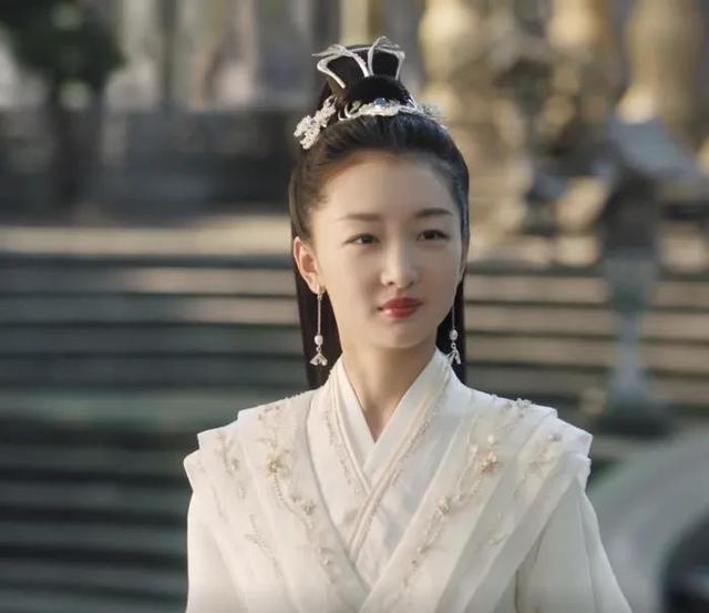 Ch&acirc;u Đ&ocirc;ng Vũ bị tố ph&aacute;t ng&ocirc;n tự vả mặt về Thi&ecirc;n Cổ Quyết Trần, c&ograve;n lộ bằng chứng l&agrave; th&aacute;nh nữ flop thế hệ mới? - Ảnh 3.