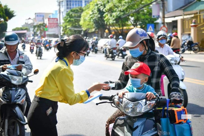 Diễn biến dịch ngày 23/6: Thêm 55 ca mắc mới; Người bán kiốt tạp hóa bên hông Bệnh viện Từ Dũ dương tính - Ảnh 1.