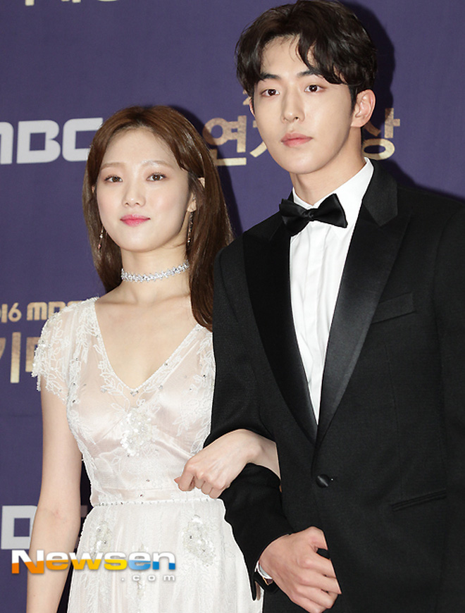 Lee Sung Kyung - Nam Joo Hyuk: Phim giả tình thật, chung nhà YG vẫn toang sau 4 tháng, nghi vấn tiểu tam là nữ phụ Tiên Nữ Cử Tạ - Ảnh 11.