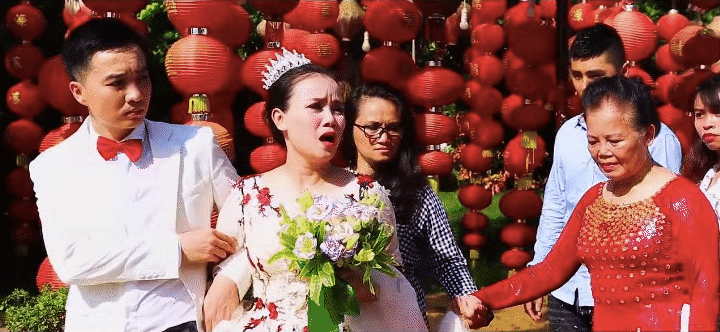 C&ocirc; Xuyến (Về Nh&agrave; Đi Con) từng b&ecirc; nguy&ecirc;n đ&aacute;m cưới với chồng thứ 4 l&ecirc;n MV c&aacute;ch đ&acirc;y 3 năm - Ảnh 6.