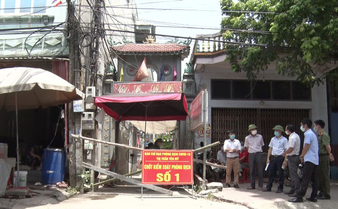 Hưng Yên: Phát hiện thêm 4 ca dương tính SARS-CoV-2, dịch lan sang 2 huyện khác - Ảnh 1.