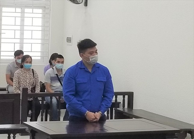 Phạt t&ugrave; Trung &uacute;y cảnh s&aacute;t thử s&uacute;ng hơi l&agrave;m chết người - Ảnh 2.