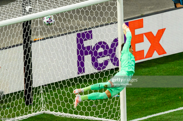 Tóm tắt nhanh trận cầu kinh điển Pháp 3-3 Thụy Sĩ (luân lưu 4-5) cho những ai bỏ lỡ - Ảnh 8. Tóm tắt nhanh trận cầu kinh điển Pháp 3-3 Thụy Sĩ (luân lưu 4-5) cho những ai bỏ lỡ - Ảnh 8.