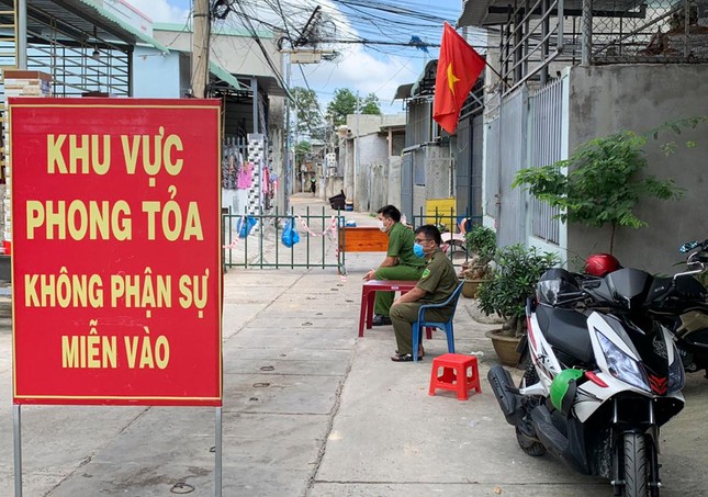 Vũng Tàu giãn cách xã hội 129 gia đình theo Chỉ thị 16 - Ảnh 1.