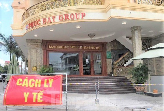 Chi cục Thuế ở B&igrave;nh Dương tạm ngưng hoạt động v&igrave; li&ecirc;n quan ca mắc COVID-19 - Ảnh 2.