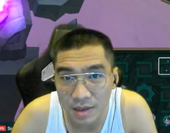 Nhìn lại hành trình 10 năm của PewPew Từ chàng streamer cởi trần lên sóng  đến hiện tượng gameshow và giờ là doanh nhân bánh mì giặt ủi