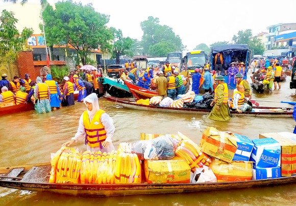 VTV cho Hoài Linh, Trấn Thành, Thuỷ Tiên lên sóng với chủ đề Từ thiện chuyên nghiệp, chuyện giải ngân 15,4 tỷ thành tâm điểm - Ảnh 7.