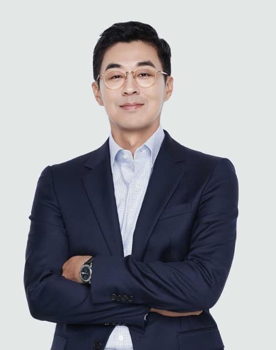 Bang Si Hyuk bất ngờ từ chức CEO của HYBE: người hoang mang khó hiểu, kẻ réo gọi tên thành viên BTS lên thay - Ảnh 3.
