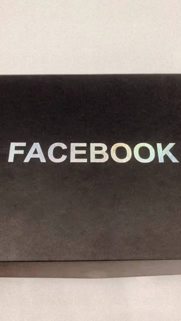 Ngọc Trinh phá kỷ lục, hút 855 triệu view từ video Facebook, nhận luôn giải Nhà sáng tạo nội dung được xem nhiều nhất - Ảnh 2. Ngọc Trinh phá kỷ lục, hút 855 triệu view từ video Facebook, nhận luôn giải Nhà sáng tạo nội dung được xem nhiều nhất - Ảnh 2.