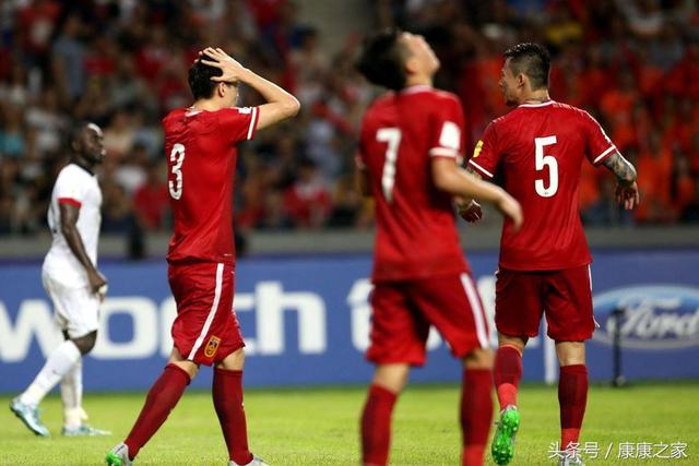 Báo Trung Quốc: “CĐV Trung Quốc vô cùng kinh ngạc trước nhận xét từ dư luận Việt Nam” - Ảnh 1. Báo Trung Quốc: “CĐV Trung Quốc vô cùng kinh ngạc trước nhận xét từ dư luận Việt Nam” - Ảnh 1.