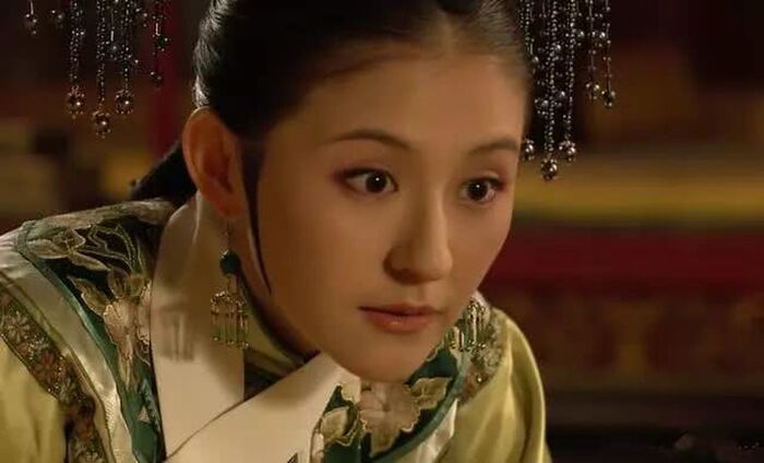 Chân Hoàn chỉ là con cờ trong tay một phi tần khác, mục tiêu là giết chết hoàng đế nhằm báo thù xưa? - Ảnh 2. Chân Hoàn chỉ là con cờ trong tay một phi tần khác, mục tiêu là giết chết hoàng đế nhằm báo thù xưa? - Ảnh 2.
