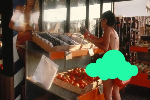 Thành phố khỏa thân nổi tiếng thế giới: Tràn ngập các CLB người lớn, khách trả phí để không mặc gì ở ngoài đường - Ảnh 2.