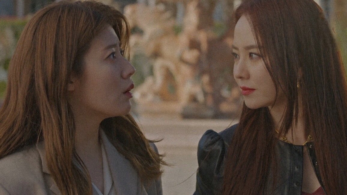 Ph&aacute;t sốt với visual b&ugrave;ng nổ của mợ ngố Song Ji Hyo ở B&agrave;n Tiệc Ph&ugrave; Thủy, ai d&aacute;m tin chị đẹp 40 tuổi rồi! - Ảnh 11.