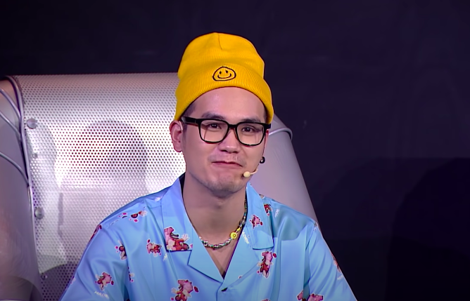 Bị n&oacute;i kh&ocirc;ng c&oacute; cha, Khắc Hưng tag thẳng bố ruột v&agrave; NS Khắc Việt v&agrave;o đ&iacute;nh ch&iacute;nh - Ảnh 2.