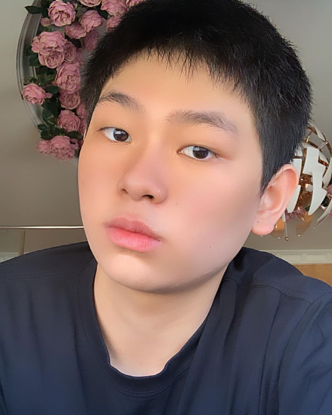 Rich kid Gia Kỳ giải đáp tường tận khi fan thắc mắc tại sao giàu mà đi tu? - Ảnh 1. Rich kid Gia Kỳ giải đáp tường tận khi fan thắc mắc tại sao giàu mà đi tu? - Ảnh 1.