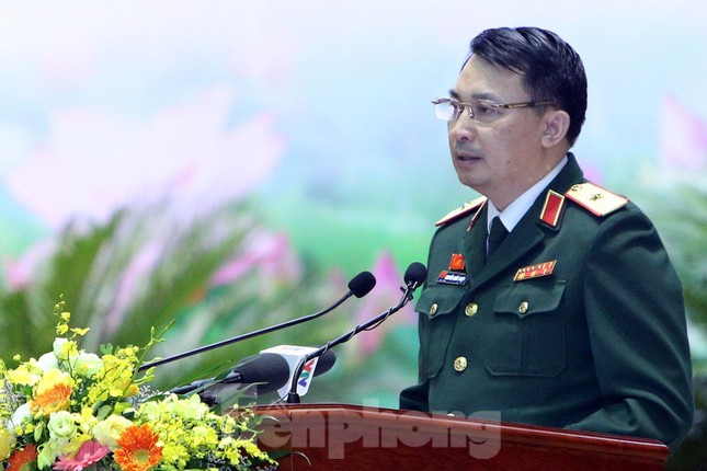 Tư lệnh Nguyễn Quốc Duyệt: Sẽ xem x&eacute;t tr&aacute;ch nhiệm nếu H&agrave; Nội b&ugrave;ng ph&aacute;t dịch - Ảnh 2.