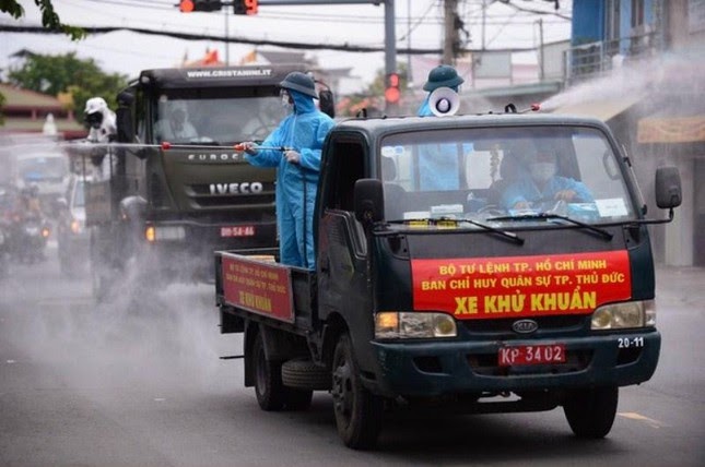 Bí thư TP.HCM Nguyễn Văn Nên: Mong nhân dân lượng thứ - Ảnh 3.