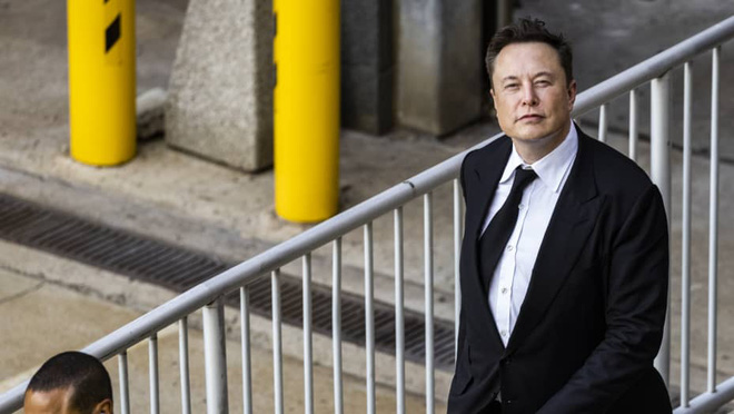 Chỉ trong một buổi b&aacute;o c&aacute;o thu nhập, &ocirc;ng Elon Musk ch&acirc;m chọc Apple đến 2 lần - Ảnh 1.