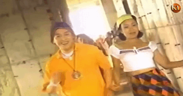 Cẩm Ly - Lam Trường version “dân chơi”: Chị Tư diện crop top làm Jennie (BLACKPINK) bị triệu hồi, Anh Hai chuẩn Hip-hop boy - Ảnh 2.