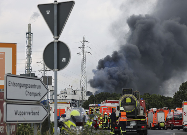 Nổ tại nhà máy hóa chất của Đức khiến 2 người thiệt mạng, 5 người mất tích - Ảnh 3.
