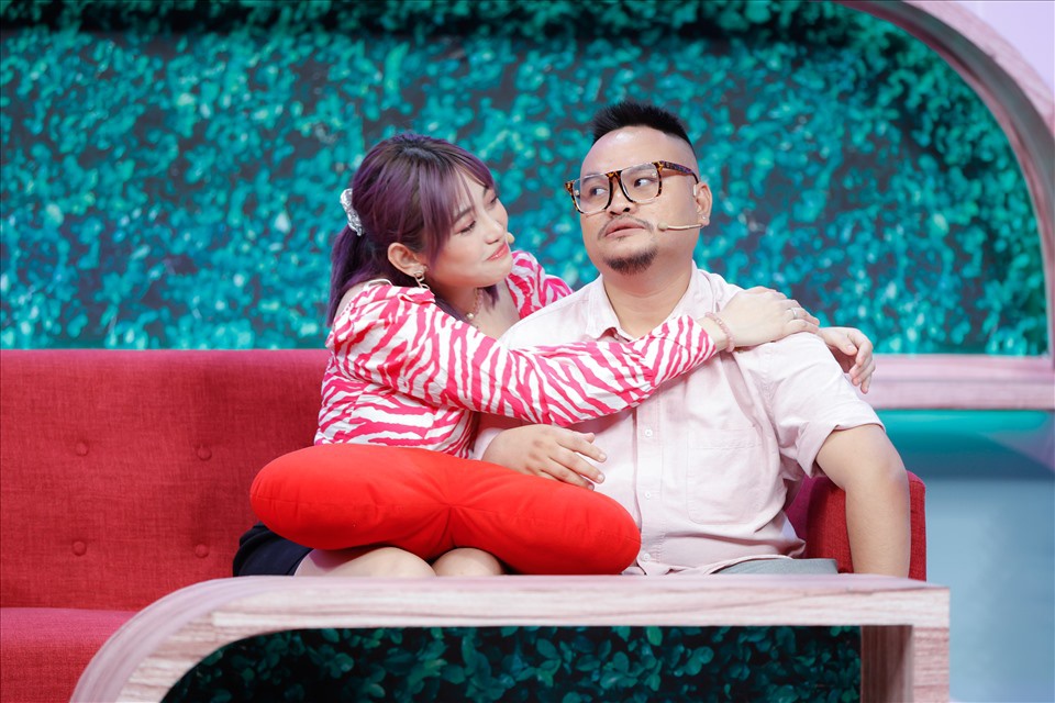 Biến mới: Lương Minh Trang khẳng định bị Vinh Râu chặn Facebook, “bóng gió” chồng cũ nói 1 đằng làm 1 nẻo? - Ảnh 7. Biến mới: Lương Minh Trang khẳng định bị Vinh Râu chặn Facebook, “bóng gió” chồng cũ nói 1 đằng làm 1 nẻo? - Ảnh 7.