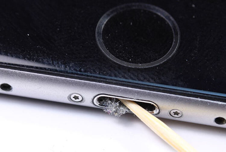 Điện thoại rất bẩn v&agrave; đ&acirc;y l&agrave; c&aacute;ch vệ sinh chuẩn chỉnh, nhanh gọn m&agrave; hiệu quả - Ảnh 7.