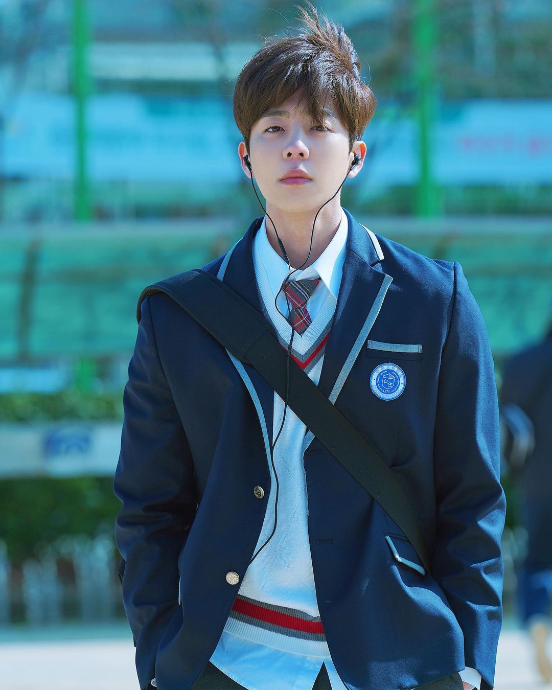 Nam phụ cực phẩm của Nevertheless doạ “đè bẹp” Song Kang: Soái ca đã cao 1m86 còn hack tuổi, du học hết Thái Lan đến tận... Nam Phi - Ảnh 4. Nam phụ cực phẩm của Nevertheless doạ “đè bẹp” Song Kang: Soái ca đã cao 1m86 còn hack tuổi, du học hết Thái Lan đến tận... Nam Phi - Ảnh 4.