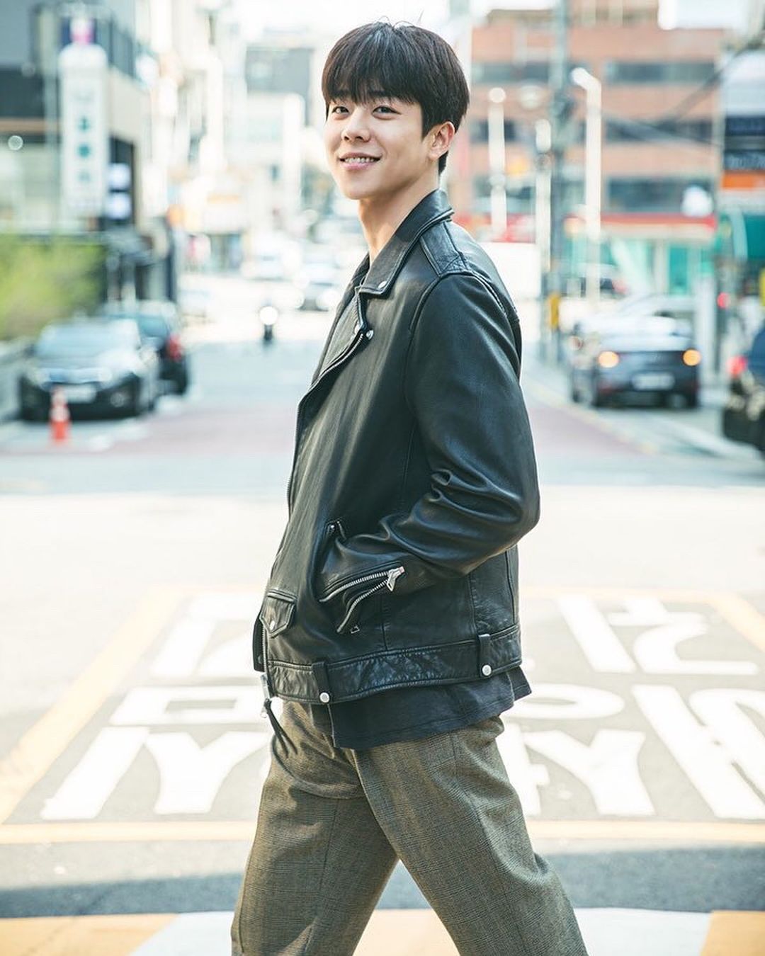 Nam phụ cực phẩm của Nevertheless doạ “đè bẹp” Song Kang: Soái ca đã cao 1m86 còn hack tuổi, du học hết Thái Lan đến tận... Nam Phi - Ảnh 12. Nam phụ cực phẩm của Nevertheless doạ “đè bẹp” Song Kang: Soái ca đã cao 1m86 còn hack tuổi, du học hết Thái Lan đến tận... Nam Phi - Ảnh 12.