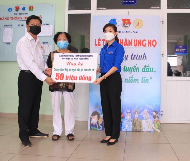 Trước khi qua đời, cụ ông tâm nguyện chuyển tiền phúng điếu hỗ trợ chống dịch - Ảnh 1.