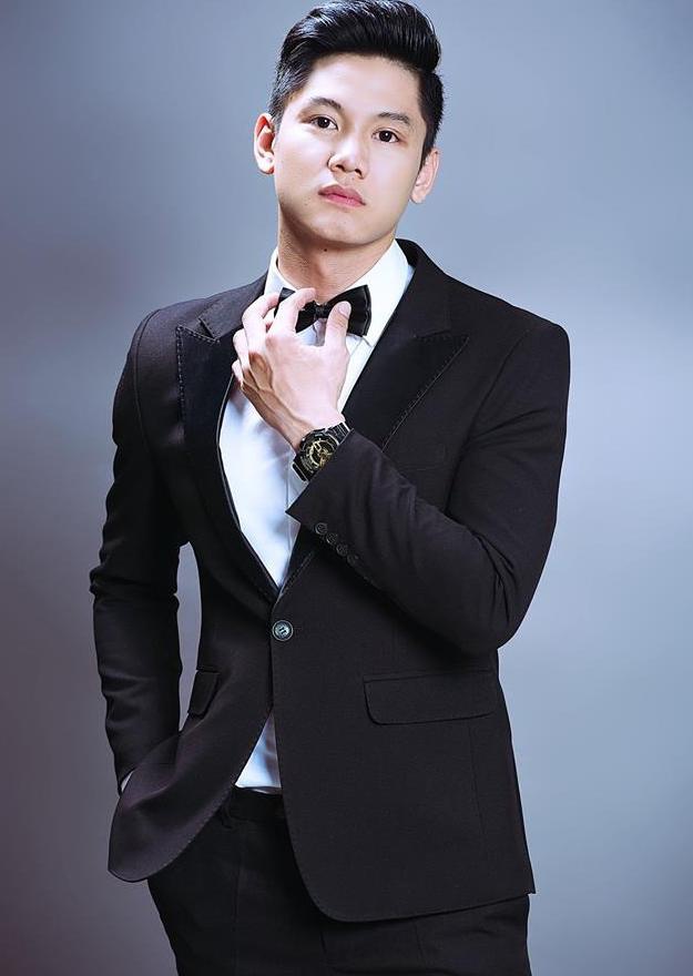 Nam người mẫu Việt tham gia show hẹn hò phản cảm: Muốn đến kết bạn nhưng ê-kíp yêu cầu diễn bạo - Ảnh 4. Nam người mẫu Việt tham gia show hẹn hò phản cảm: Muốn đến kết bạn nhưng ê-kíp yêu cầu diễn bạo - Ảnh 4.