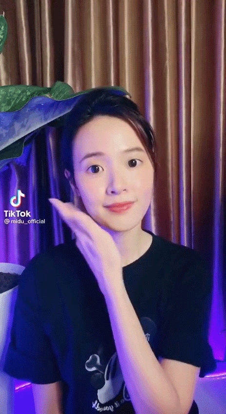 Bị hỏi chuyện dao kéo, Midu tự tay véo mũi để thẩm định hàng thật hay giả và cái kết - Ảnh 3.