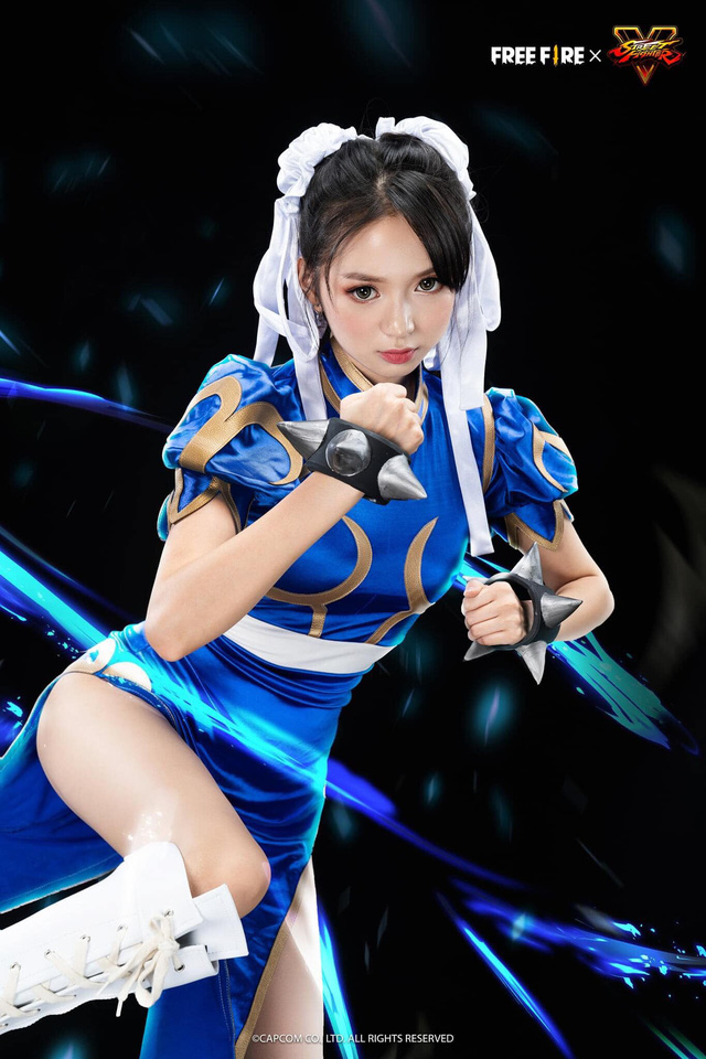 Cosplay nhân vật Chun-Li trong sự kiện mới của Free Fire, các hot girl Việt nóng bỏng và sexy với vòng 3 hút mắt - Ảnh 3.