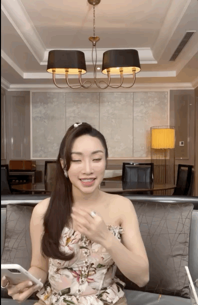 Vợ kém 16 tuổi của Chi Bảo xác nhận đã mang thai sau 4 tháng đăng kí kết hôn, loạt ảnh tạm biệt body thời con gái gây sốt - Ảnh 6.