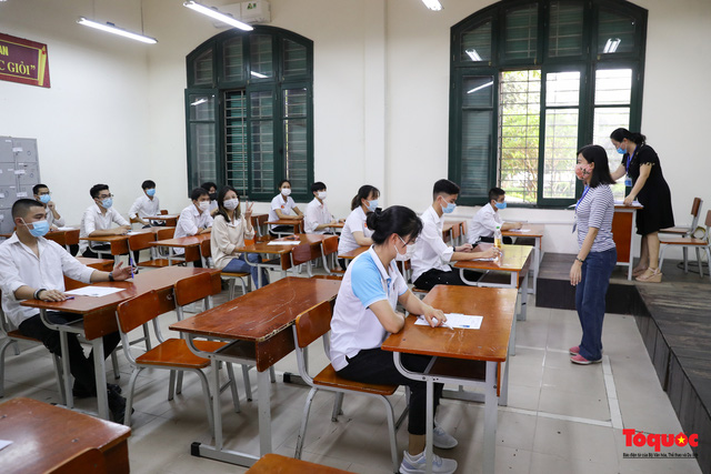 Hà Nội: Hơn 500 thí sinh vắng mặt trong buổi thi Khoa học tự nhiên/Khoa học xã hội - Ảnh 1.