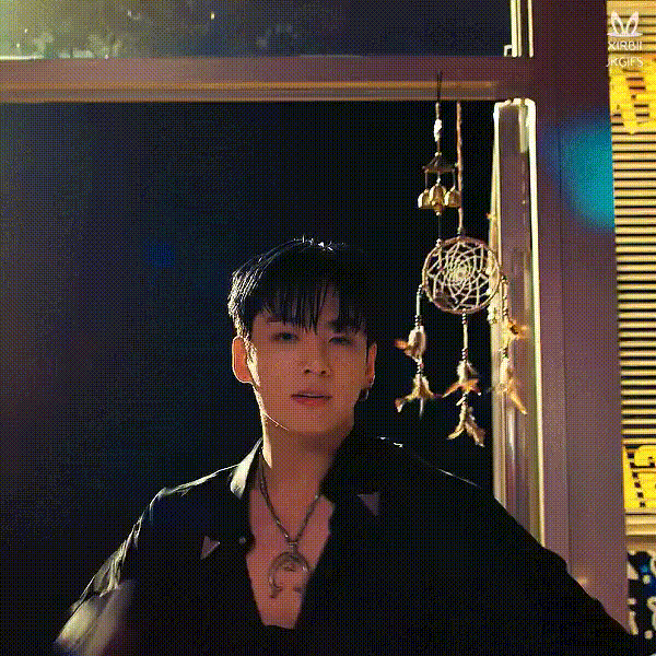 Kh&ocirc;ng chịu nổi trước visual nh&igrave;n thế n&agrave;o cũng thấy đẹp trai của Jungkook, mới h&ocirc;m trước baby h&ocirc;m sau badboy ngay được - Ảnh 6.