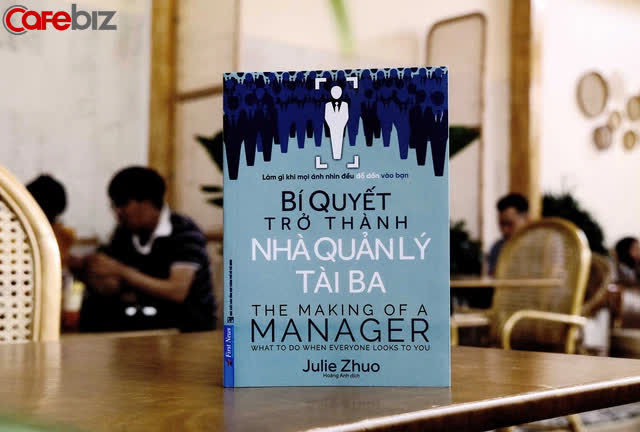 Tầm nhìn và kinh nghiệm sống của người tài ba bộc lộ qua những cuốn sách gối đầu giường: 5 đầu sách họ khuyên đọc - Ảnh 1.