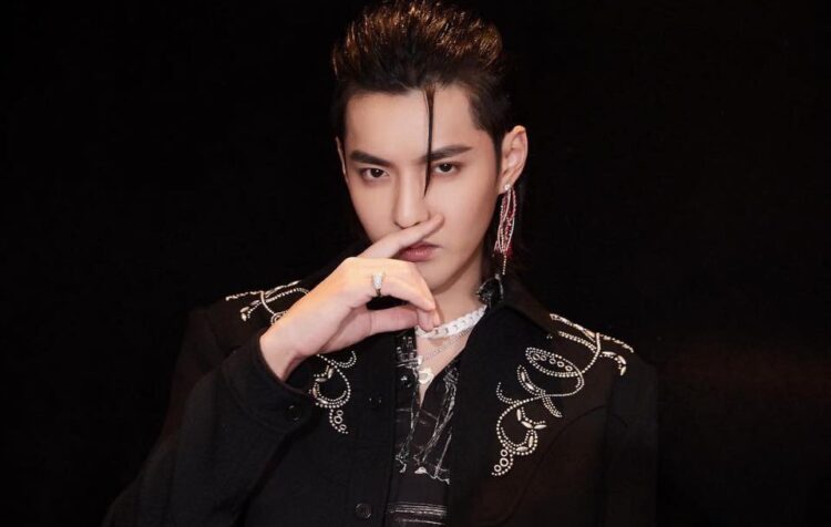 Trớ trêu thay, hoá ra không phải Đô Mỹ Trúc, chính mẹ ruột là người khiến Ngô Diệc Phàm vào tù theo cách không ngờ - Ảnh 4. Trớ trêu thay, hoá ra không phải Đô Mỹ Trúc, chính mẹ ruột là người khiến Ngô Diệc Phàm vào tù theo cách không ngờ - Ảnh 4.