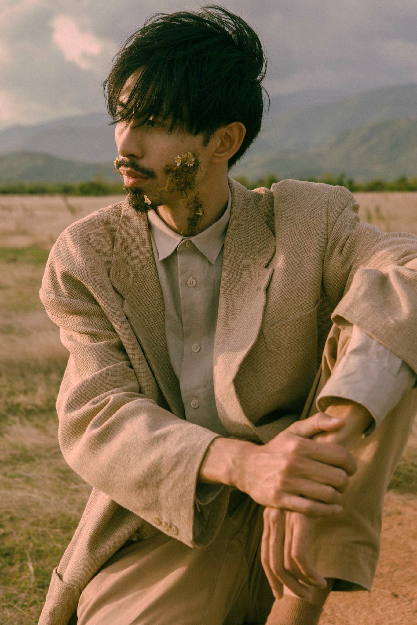 Đen V&acirc;u hồi tưởng &aacute;c mộng ng&agrave;y đầu đi h&aacute;t: Đứng y&ecirc;n như trời trồng, mắt ng&oacute; xuống s&agrave;n, tay run, đọc kh&ocirc;ng ra hơi - Ảnh 5.