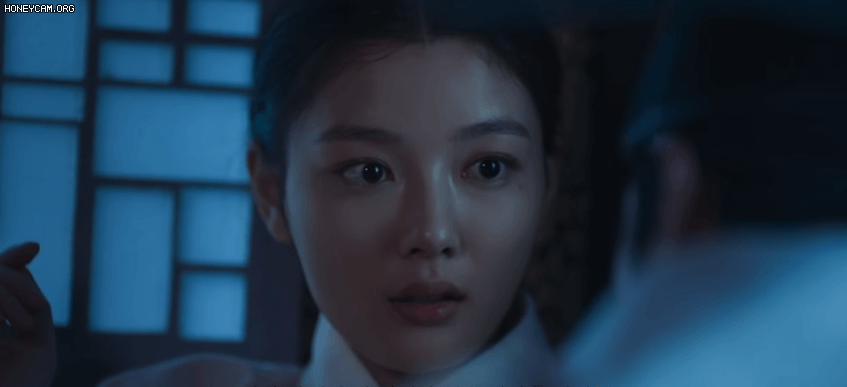 Kim Yoo Jung - Ahn Hyo Seop chưa gì đã đè nhau ở teaser Hong Chun Gi, chemistry đỉnh quá trời luôn! - Ảnh 2.