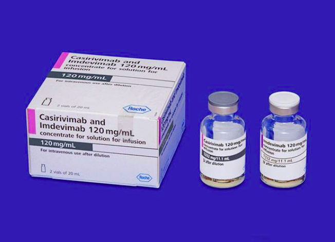 Bệnh nhân COVID-19 được tự điều trị bằng Ronapreve - Ảnh 1.