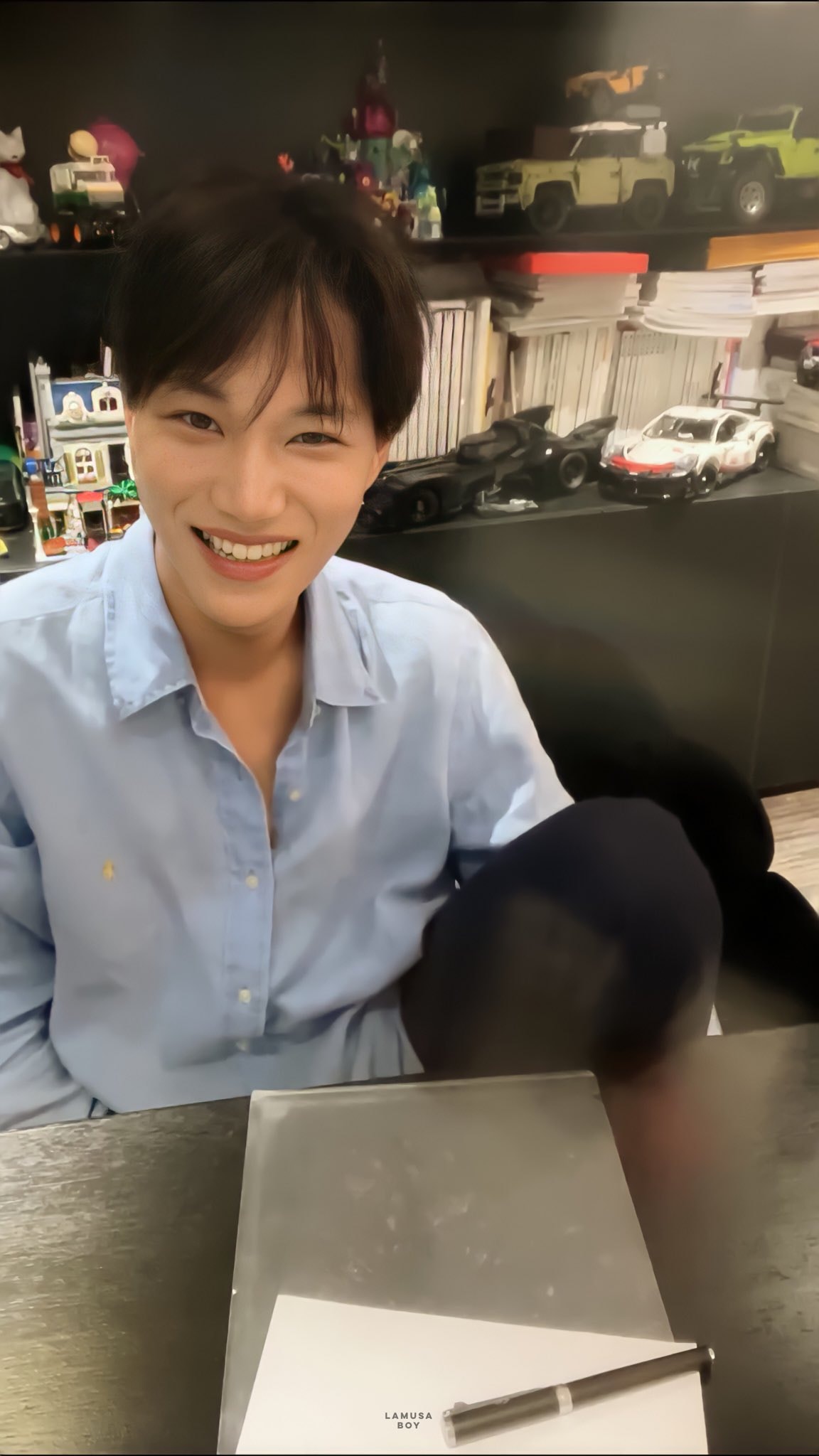 Ch&uacute;a tể l&agrave;m vỡ điện thoại gọi t&ecirc;n Kai (EXO), 4 th&aacute;ng thay 2 c&aacute;i iPhone 12 Pro Max khiến fan cũng phải n&oacute;ng ruột! - Ảnh 4.