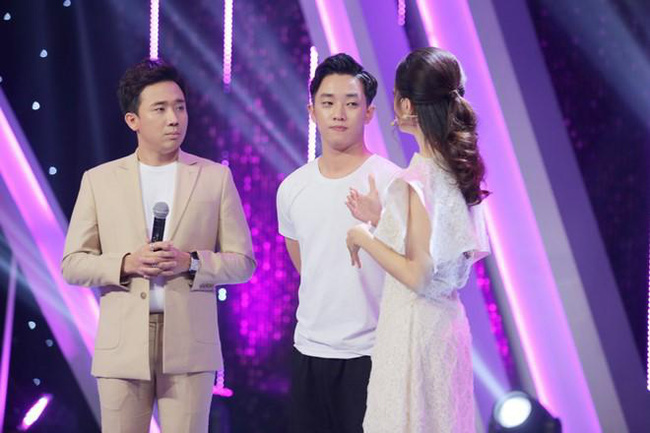 Cực phẩm LGBT đầu tiên của Người Ấy Là Ai từng bị tố giả tạo khi kể chuyện chứng kiến bạn trai tự thiêu - Ảnh 2. Cực phẩm LGBT đầu tiên của Người Ấy Là Ai từng bị tố giả tạo khi kể chuyện chứng kiến bạn trai tự thiêu - Ảnh 2.