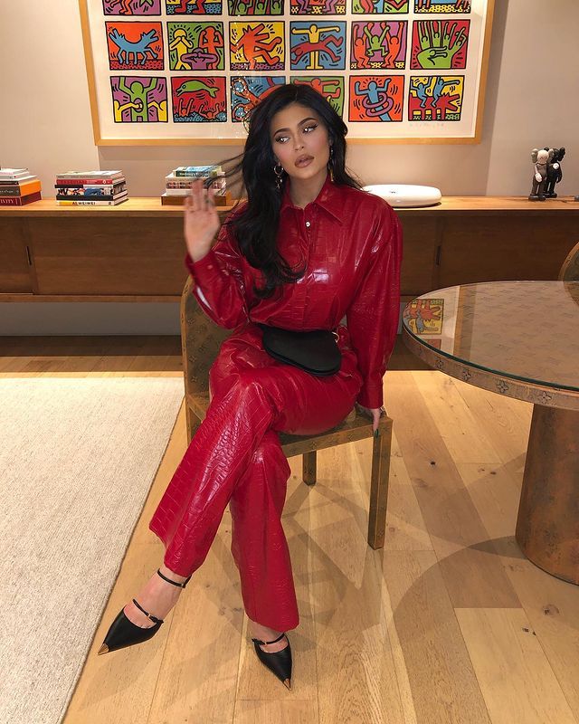 Nghi vấn Kylie Jenner mang bầu lần 2: Chối đây đẩy bao lần, giờ bị thánh soi phát hiện loạt chi tiết rõ mồn một? - Ảnh 7.