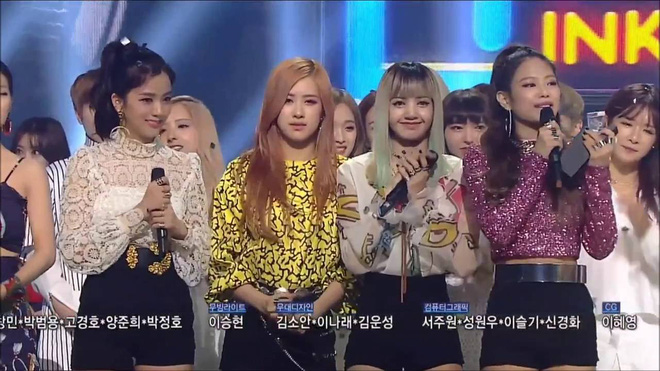 Ai mà ngờ BLACKPINK cứ thế mà quay MV khi còn chưa được nghe hoàn chỉnh bản hit debut của chính mình - Ảnh 6.